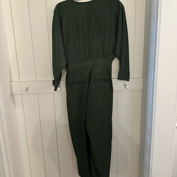 Zara Long Belted Jumpsuit Green - Picture 4 of 4